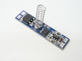 LED stmívač/vypínač DOTYKOVÝ  pro LED pásky 12V/24V  (Dotykový stmívač pro LED pásky do profilů)