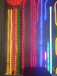 Pásek žárovkový - různé barvy