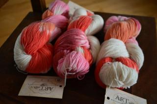 ADR - ARTWOOL 110 - red/orange/pink (Materiál: 50% merino extrafine, 50% akryl superwash)