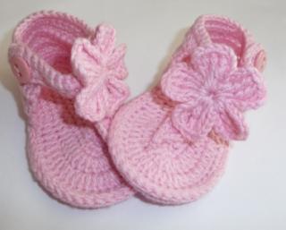 Háčkované sandálky růžové