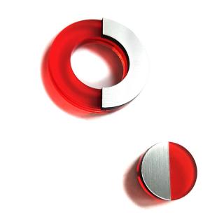 Naušnice HALFES different red / silver (naušnice červené / stříbrné)