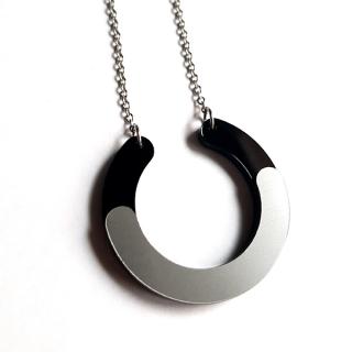 OPEN CIRCLE náhrdelník black (černá / stříbrná)