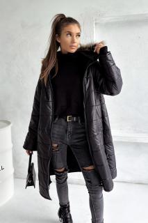 Dámská dlouhá bunda s kožešinou MMK 2377 černá (Prošívaná zimní bunda s velkou kapucí )