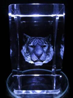 Krystal 3D Tygr 5 x 5 x 8 cm