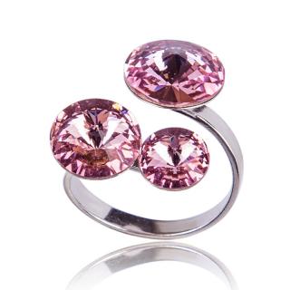 Stříbrný prsten s krystaly Rivoli trio Light Rose (Stříbrný prsten s krystaly)