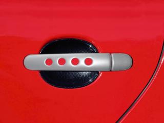 Kryty klik děrované, ABS stříbrný (2+2ks bez zámku) - Škoda Roomster (Kryty klik děrované, ABS stříbrný (2+2ks bez zámku))