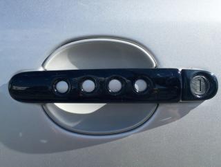 Kryty klik děrované, černá metalíza (2+2ks dva zámky) - Škoda Roomster (Kryty klik děrované, černá metalíza (2+2ks dva zámky))