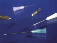 Odběrová jehla BD Blunt fill Needle s filtrem - 18 G 1 1/2  (1,25 x 40mm) (Injekční stříkačky a jehly)