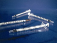 Stříkačka 1 ml s odnímatelnou jehlou 1 ml 1 ml TBC + 25 G 5/8  (0,5 x 16 mm) (Injekční stříkačky a jehly)