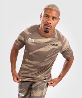 UFC Adrenaline by Venum Men's Fight Week Dry-Tech T-shirt, Desert Camo Velikost: L