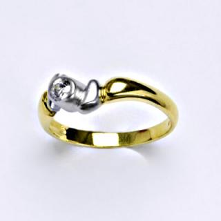 Prsten kombinace žluté a bílé zlato 14 karátů, syntetický zirkon, váha 3,11 g, vel.57
