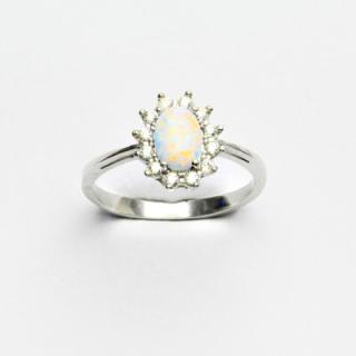 Zlatý prsten Kate, bílý syntetický opál, čiré zirkony, bílé zlato, T 1480