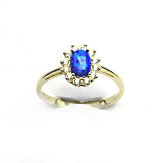 Zlatý prsten Kate, syntetický tm. modrý opál, čiré zirkony, žluté zlato, T 1480