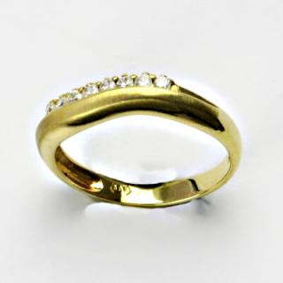 Zlatý prsten, prsten ze zlata, žluté zlato, prsten se zirkony 2,42 g, vel. 56