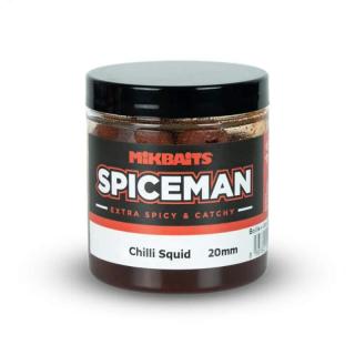 Spiceman boilie v dipu 250ml - Chilli Squid 20mm