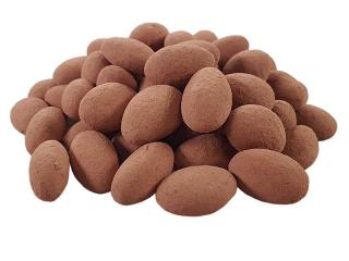 Mandle v mléčné čokoládové polevě sypané kakaem balení: 1 kg