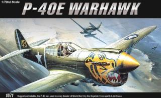 P-40E Warhawk (Academy 1:72) > 1:72