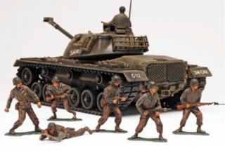 Tank M-48 A2 Patton (Monogram 1:35)