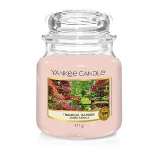 Yankee Candle střední svíčka classic Tranquil Garden 411 g