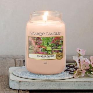 Yankee Candle velká vonná svíčka classic Tranquil Garden 623 g