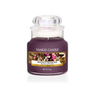 Yankee Candle vonná svíčka classic malá Květiny ve svitu měsíce (Moonlit Blossoms)
