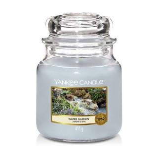 Yankee Candle vonná svíčka Classic střední Water Garden (Vodní zahrada)