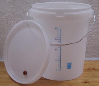 Kvasná nádoba s víkem (32 litrů) na 25 litrů kvasu