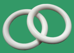 Kroužek k záclonovým tyčím bílý (Kroužky k zaclonovým tyčím, KRUH PRO TYČ PR.28MM PLAST)