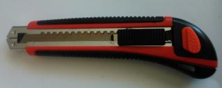 Nůž odlamovací s gumovou rukojetí 18mm - červený N224