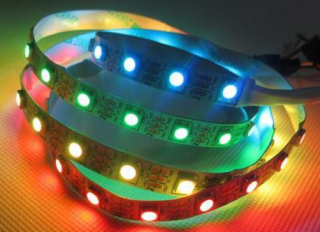 Adresovatelný LED pásek 18W/m WS2812B  RGB 1,66cm