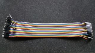 Propojovací kabely 40ks samec-samec 30cm CCA