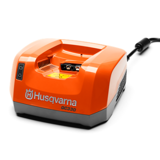 Nabíječka Husqvarna QC330 (330W/220V)