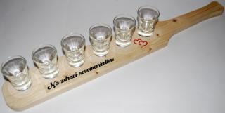 Dřevěný stojan a 6 skleniček - Na zdraví novomanželům