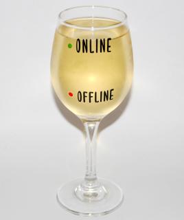 Sklenice na víno - Online/Offline