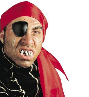 Zuby dvě čelisti druh: pirát