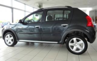 Ochranné lišty dveří Dacia Sandero /Stepway