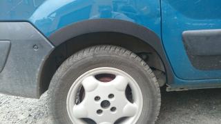 Plastové zadní lemy blatníku Renault Kangoo 4dv. 1998-2008