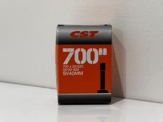 CST 700 x 25/32 AV duše