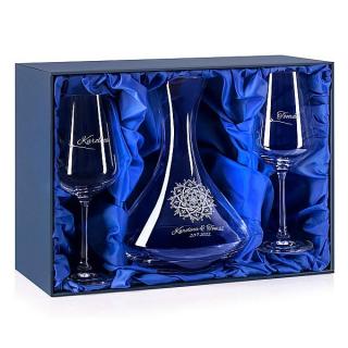 Dárková krabička s modrým saténem na svatební set (1+2)  Prodáváme pouze k našim sklenicím
