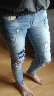 Dámské děravé džíny se záplatami  (NINA CARTER)