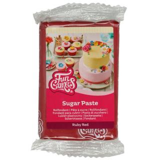 FunCakes Fondánová hmota Rubínově červená 250g