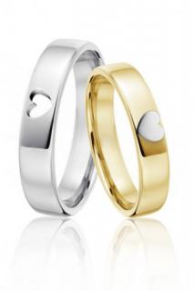 Zlaté snubní prsteny ve tvaru srdíček