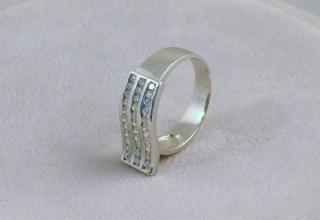 Stříbrný prsten Sharon