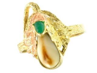 Zlatý prsten s grandlí 381 lovecký šperk Velikost prstenu: 53