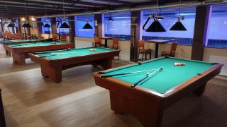 Dvě hodiny kulečníku kdykoliv (Po-Ne 15.00 - 01.00) (Dárkovy voucher - billiard univerzál )
