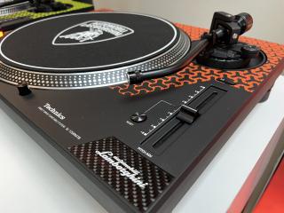 Technics SL-1200M7B - gramofon Verze: Orange