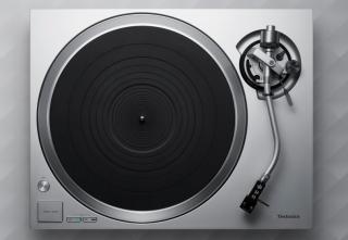 Technics SL-1500CEG - gramofon Barva: Stříbrná