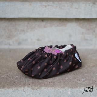 Návleky na boty 36-42 hnědá hnědý puntík