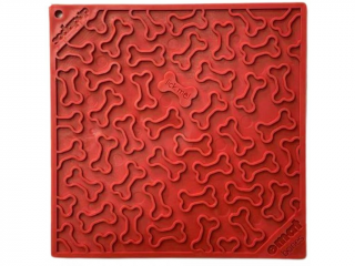 SodaPup Lízací podložka kostičky – 20x20 cm Barva: Červená