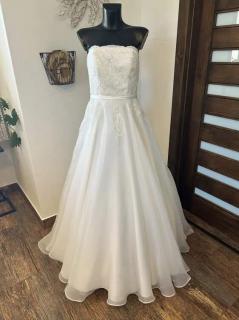 princeznovské svatební šaty  Magic Bride